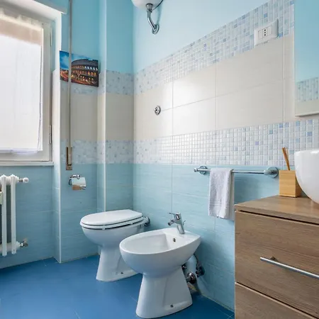 Guest Host - Stylish Near Trastevere! Řím